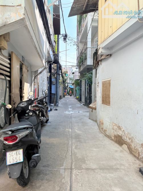 SỞ HỮU NGAY HỘ KHẨU Quận 3, 40m2, 1 trệt 2 lầu, hẻm thông thoáng, nhỉnh nhẹ 6 tỷ. - 1