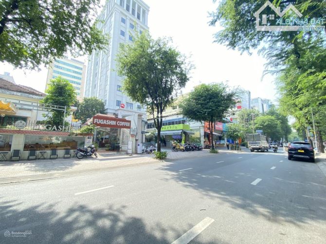 Chính chủ cần bán nhà mặt tiền Võ Thị Sáu, Quận 3, DT 20m x 30m, 530m2, 3 tầng, giá 220 tỷ - 1