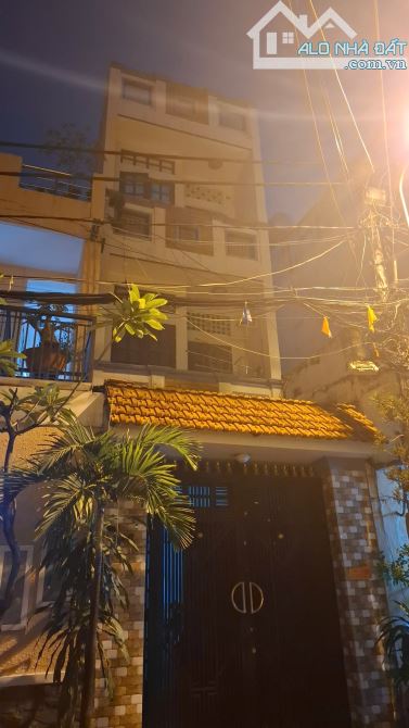 Bán nhà hẻm xe tải tránh gần Cộng Hòa, Tân Bình, 96m2, 4 tầng, chỉ 10 tỷ hơn - 1