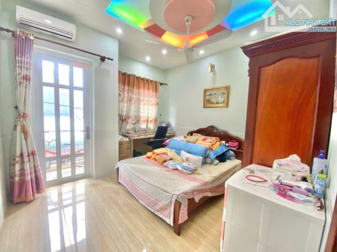 Nhà Hoàng Văn Hợp, 4x17 2 lầu 3 phòng 4WC, Nội thất cơ bản - 1