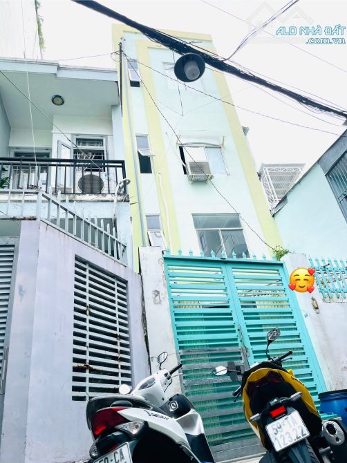 CHDV 100M2 15 PHÒNG CHO THUÊ, KHẢ NĂNG CẢI TẠO KHAI THÁC 50 - 60TR/TH CÁCH MẶT TIỀN CHỈ VÀ - 1