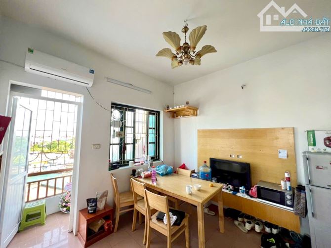 🏡 BÁN CĂN LÔ GÓC TOÀ B6 – NGÕ 12 THẠCH BÀN – 2 PHÒNG NGỦ – VIEW HỒ – THOÁNG SÁNG - 1