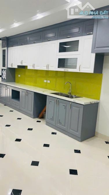 SIÊU PHẨM – 192 LÊ TRỌNG TẤN – 50/70 M2, 7 TẦNG, THANG MÁY, Ô TÔ ĐỖ CỬA – CHỈ HƠN 15 TỶ - 1