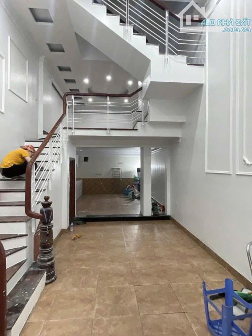 Thái Hà, DT 46M2x5T, MT 4M, giá 20.8 tỷ  GARA Ô TÔ- NGÕ THÔNG - AN SINH TỐT - DÂN TRÍ CAO - 1