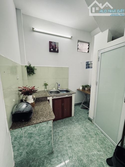 TRUNG TÂM BA ĐÌNH - NGỌC HÀ - CÁCH MẶT PHỐ ĐÚNG 25M - NGÕ THOÁNG SÁNG - SỔ ĐỎ RIÊNG - 1