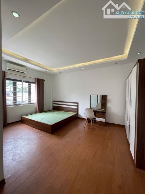 LÔ GÓC ĐỐNG ĐA - NHÀ ĐẸP 2 NGỦ - TẦM TIỀN HIẾM - 1