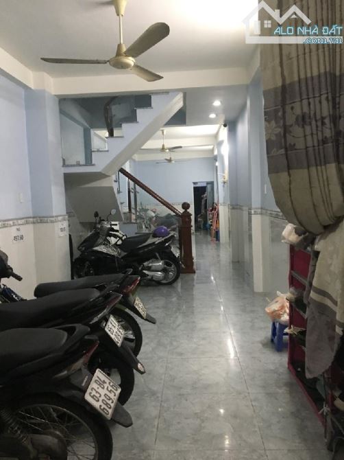 SIÊU PHẨM CĂN GÓC – 56M² (4.5X12M) – 3PN – GẦN ĐẠI HỌC CÔNG NGHIỆP – TRỆT + 1 LẦU ĐÚC – CH - 1