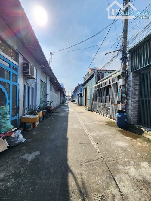 2ty9 TL 100m2 đất tặng kèm nhà gần vòng xoay An Phú 1km, p.An Phú, Tp.Thuận An - 1