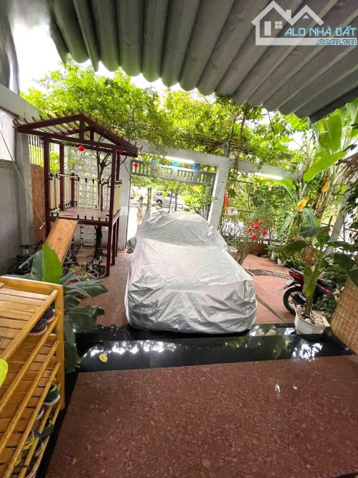 Bán Nhà 1 Trệt 3 Lầu Đường 18, Hiệp Bình Chánh Khu Ven Sông Thoáng Mát Thu Nhập 50 Triệu/T - 12