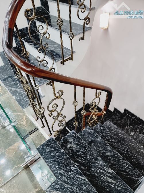HOA HẬU PHÂN LÔ XÃ ĐÀN ĐỐNG ĐA 45m X7 TẦNG THANG MÁY -MẶT TIỀN 7.4m - GIÁ: 14.5 TỶ - 13