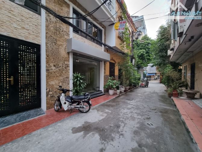 HOA HẬU PHÂN LÔ XÃ ĐÀN ĐỐNG ĐA 45m X7 TẦNG THANG MÁY -MẶT TIỀN 7.4m - GIÁ: 14.5 TỶ - 14