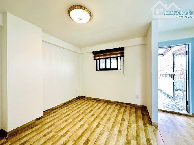 P Tuấn. 𝐒𝐢𝐞̂𝐮 𝐏𝐡𝐚̂̉𝐦 5 tầng Mặt Đường Đinh Nhu thông Nguyễn Công Hoà – Lán Bè - 14