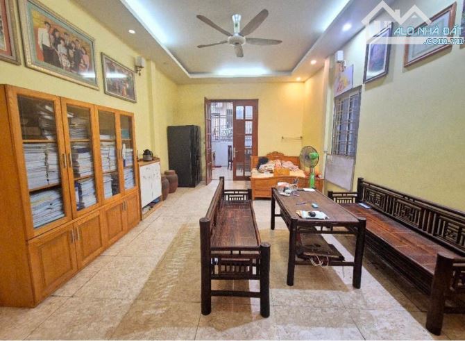 ĐỐC NGỮ BA ĐÌNH - Nhà đẹp 115m2 5 tầng 2 mặt ngõ sát phố,Ngõ ô tô tải tránh - 2