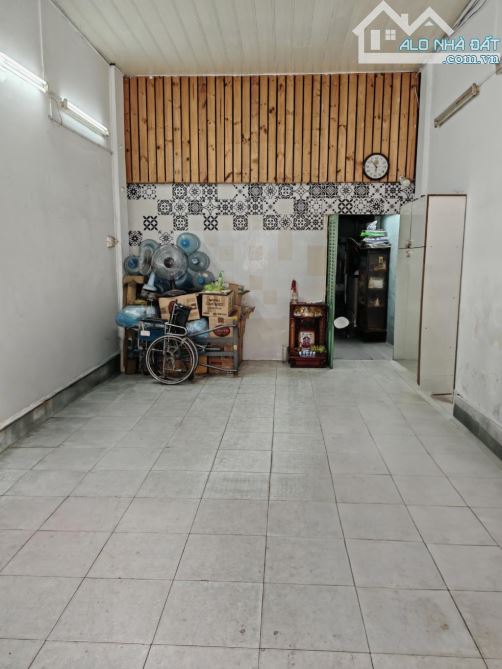 BÁN NHÀ C4 CŨ👉 MT ĐƯỜNG ĐINH TIÊN HOÀNG, QUẬN 1. DT ( 4x16 ) 22,9tỷ. - 2