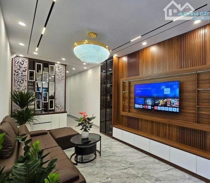 CHỦ CẦN BÁN GẤP NHÀ CẦU DIỄN_35M2X4T, VỊ TRÍ VĂN TRÌ, NGÕ THÔNG, Ô TÔ QUA, LÔ GÓC - 2