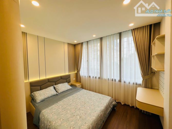 SIÊU PHẨM THANH XUÂN- TẬP THỂ MẶT PHỐ VŨ TRỌNG PHỤNG- NHÀ ĐẸP NHƯ CHUNG CƯ Ở SƯỚNG - 2