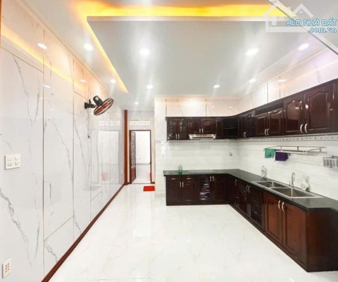 NHÀ 2 LẦU MỚI XÂY- NGAY CẦU PHÚ XUÂN Q7 - 4x16.5m - 2