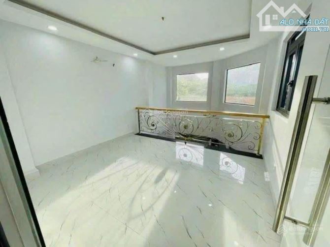 BÁN NHÀ VIEW CÔNG VIÊN, 4 TẦNG 4*13M, NỞ HẬU- NHỈNH 8 TỶ- BÔNG SAO, QUẬN 8- KDC HIỆN HỮU - 1
