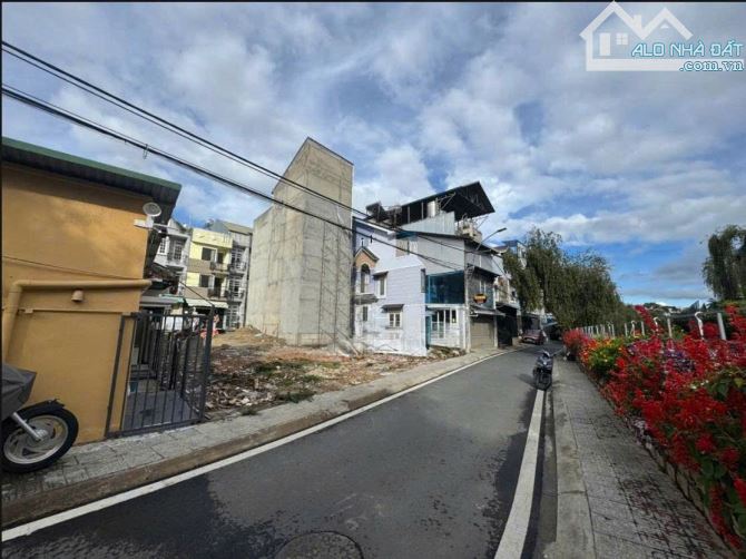 Bán đất xây dựng Tô Ngọc Vân P2 Đà Lạt - 2