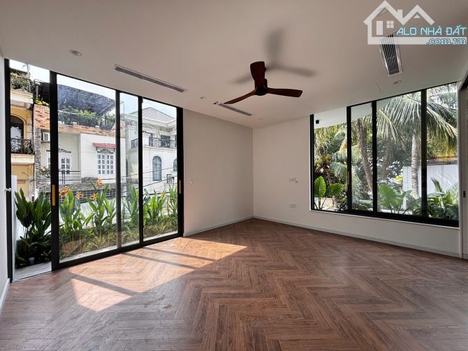 Bán biệt thự Mới xây 4PN, 4WC tại Thảo Điền, Q2, HCM, 55 tỷ, 192m2 - 2