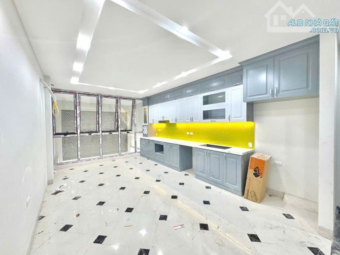 VŨ TÔNG PHAN - ĐỊNH CÔNG THƯỢNG - 50M2 - 7 TẦNG THANG MÁY - NGÕ 4M Ô TÔ ĐỖ CỬA - 15.8 TỶ - 2