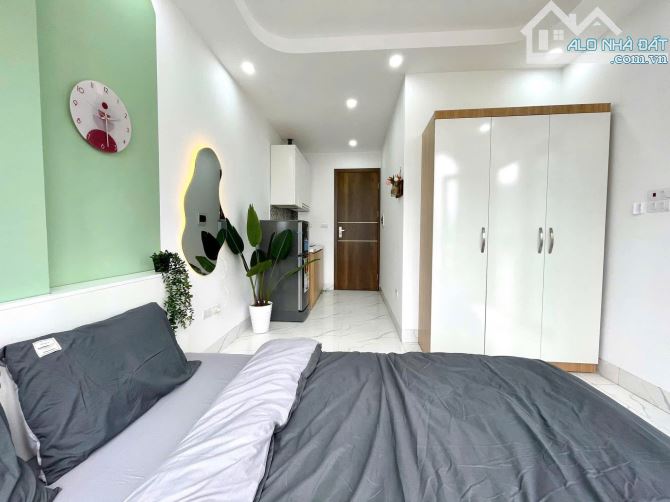 Tòa nhà dòng tiền Đội Cấn 17 phòng, DT 1.1 tỷ, lô góc 3 thoáng, 20m ra ô tô tránh, 75m - 2