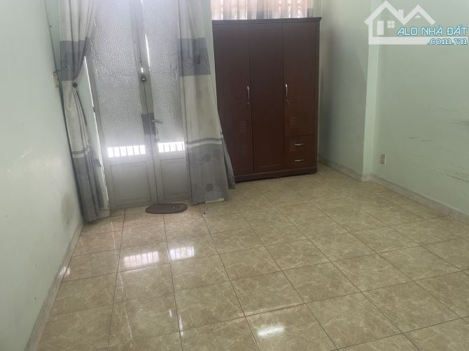 Bán nhà Hẻm ô tô tránh khu quân đội Văn Chung Tân Binhg 47m2 3 tầng vuông A4 nhỉnh 7 tỷ - 2