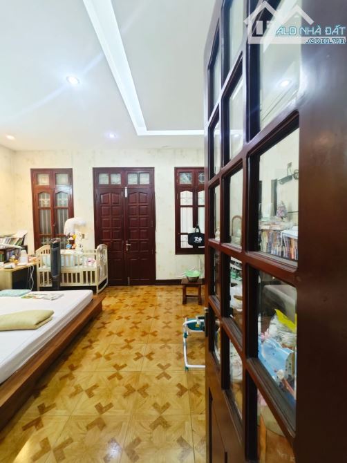 Bán nhà phân lô vỉa hè phố Hoàng Ngân, Thanh Xuân 66M MT5,4 24 tỷ Sổ A4 Kinh doanh - 2