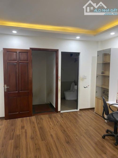 Cho thuê nhà nguyên căn phố Khương Đình Thanh Xuân 30m2 - 2