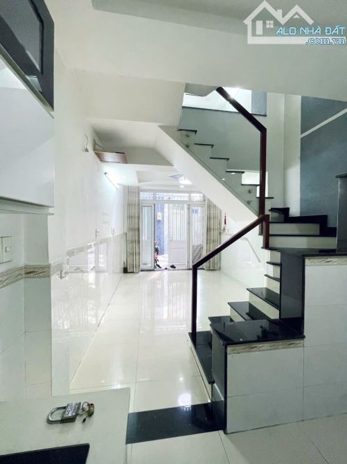 🌷🌷 BÁN NHÀ HOÀNG SA Q3 – 5 TẦNG – VIEW SÔNG – CHỈ 7.xx TỶ - 2
