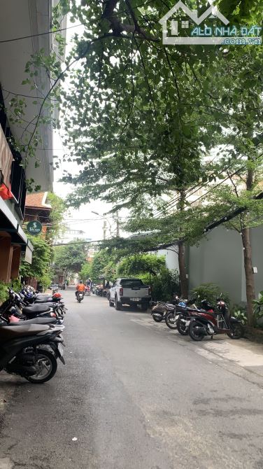 TRẦN HƯNG ĐẠO QUẬN 1 - HXH THÔNG - DT: NGANG 4M, NỞ HẬU 5M, 4LẦU, GIÁ 15.X T.Ỷ(TL) - 2