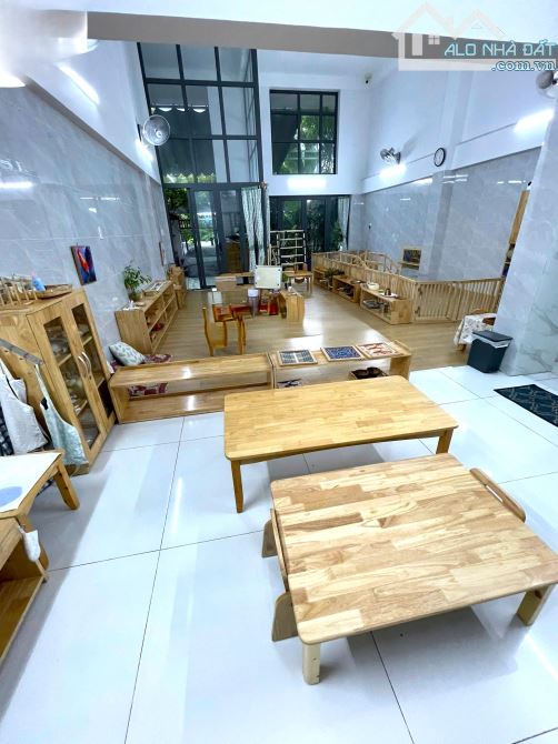 Bán Nhà 1 Trệt 3 Lầu Đường 18, Hiệp Bình Chánh Khu Ven Sông Thoáng Mát Thu Nhập 50 Triệu/T - 2