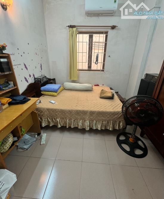 BÁN NHÀ HẺM XE HƠI HOÀNG HOA THÁM- 6m*19m- 5 PHÒNG NGỦ-NHỈNH 16 ĐỒNG - 2