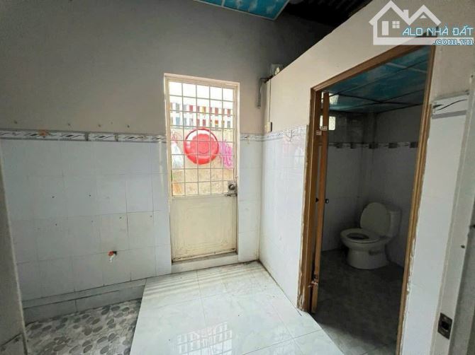 Siêu Phẩm Hàng Ngộp Giá tốt 700triệu Tân Thới Nhì Hóc Môn Sổ Hồng Riêng 90m2 bao phí - 2