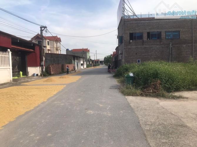 BÁN ĐẤT NINH XÁ, THUẬN THÀNH. 85M2 * MT 4,3M * 2,7 TỶ. Ô TÔ TRÁNH, KINH DOANH - 2