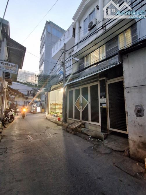 Nhà 3 tầng ngang 4,5m – Dòng tiền 15 triệu/tháng - Q7 - 2