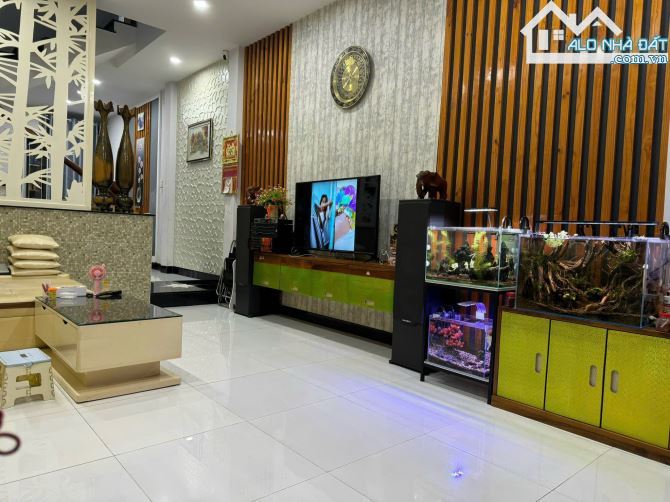 Bán nhà nội bộ đường 6m trần thị lý - 3