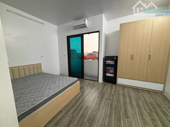 Bán tòa CCMN Vương Thừa Vũ 85m2*8T, TM - 24 phòng KK - PCCC - DT 1.1tỷ/năm - 3
