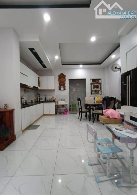 NHÀ  LÓC HẺM 7M ĐƯỜNG GÒ DẦU, TÂN PHÚ -2 TẦNG-57M2 NHÀ ĐẸP GIÁ TỐT - 3