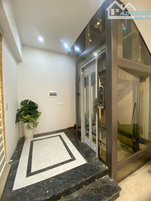NHÀ LÔ GÓC KIM MÃ ĐỘI CẤN BA ĐÌNH 17TỶ 40M 6T MT 11M VỈA HÈ RỘNG KINH DOANH ÔTÔ TRÁNH - 3