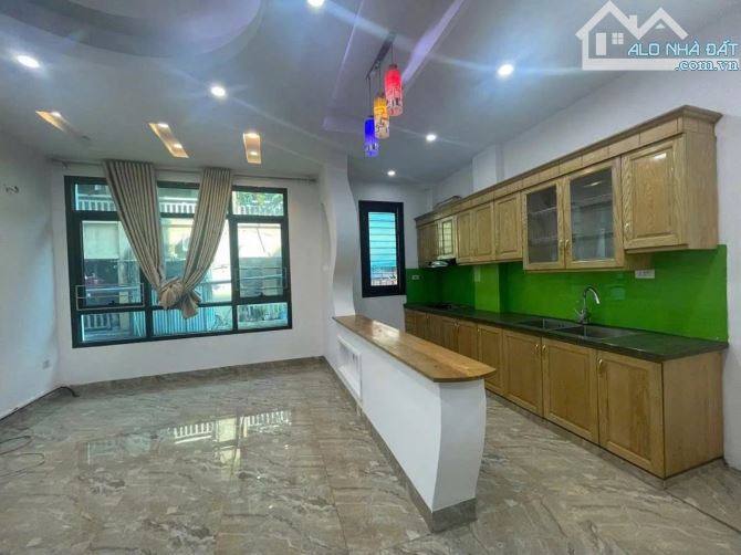 Bán nhà phân lô Nghĩa Tân, Ngõ Thông HQV, NP.Sắc, 35m2x6 tầng, khu vực ít nhà bán. - 3