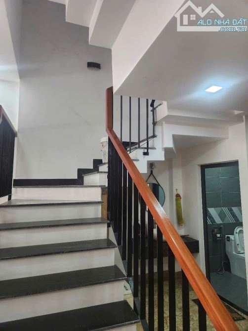 NHÀ 3 TẦNG MÊ LỆCH ĐẸP - FULL NỘI THẤT - GẦN SÁT BIỂN - PHAN PHU TIÊN - THANH KHÊ - 3