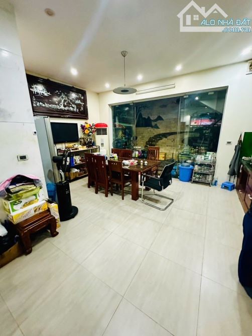 BÁN NHÀ PHỐ NGUYỄN TRÃI KHU PHÂN LÔ BIỆT THỰ LIỀN KỀ- OTO TRÁNH- VỈA HÈ - KHU AN NINH CỰC - 3