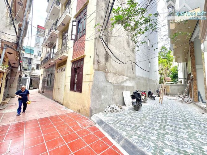VŨ TÔNG PHAN - ĐỊNH CÔNG THƯỢNG - 50M2 - 7 TẦNG THANG MÁY - NGÕ 4M Ô TÔ ĐỖ CỬA - 15.8 TỶ - 3