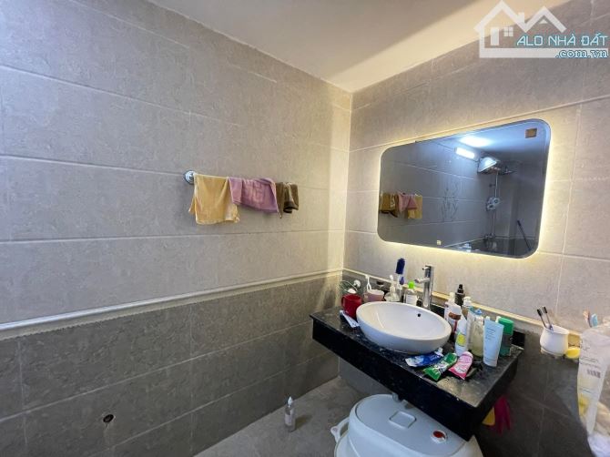 BIỆT THỰ SÂN VƯỜN PHỐ TRUNG LIỆT ĐỐNG ĐA - 96m X4 TẦNG - MT 4.5m - GIÁ: 15.6 TỶ - 3