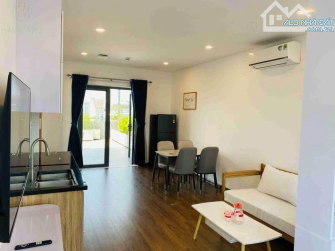 TOÀ CĂN HỘ ĐƯỜNG THI SÁCH - VỊ TRÍ TTTP SÁT SÂN BAY - DÒNG TIỀN GẦN 50TR/ THÁNG - GIÁ 11,X - 3