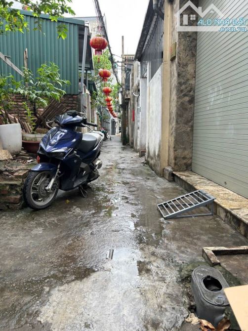 HÀNG XÓM GỬI BÁN MẢNH ĐẤT THÔNG SỐ VÀNG CHỈ 7 TỶ 61M2 MT:4,2M Ô TÔ ĐỖ CỔNG SỔ ĐỎ NÉT CĂNG - 3
