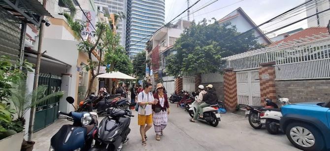 Bán Khách Sạn 12 Tầng Bạch Đằng - Nha Trang( gần biển) - 3