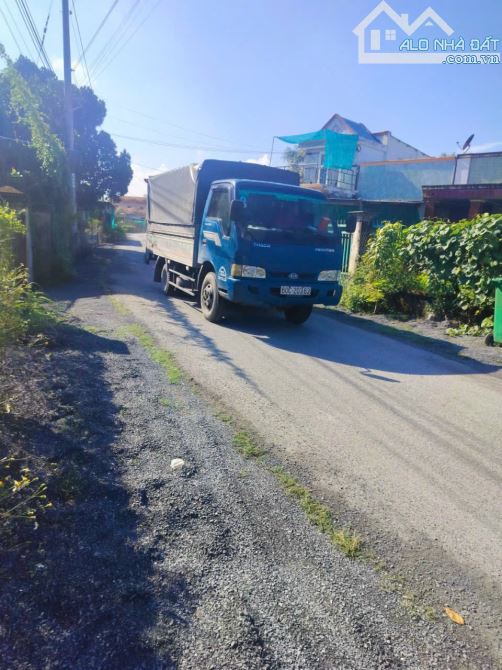 Bán Đất mặt tiền Đường Nhựa, thường tân 18 Tân Uyên Bình Dương, 9m X 35m giá 2 tỷ 3 - 3