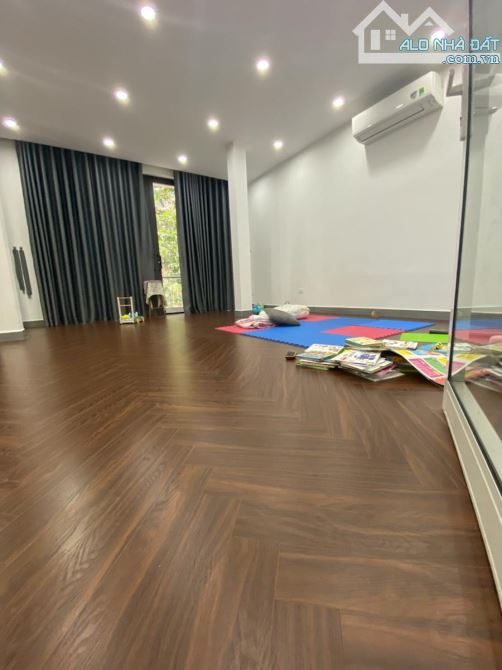 Hót, Nhà phân lô ô tô, 160m2, 3 tầng, 3 phòng ngủ, Hoàng Văn Thái, Thanh Xuân. 42,1 tỷ. - 3